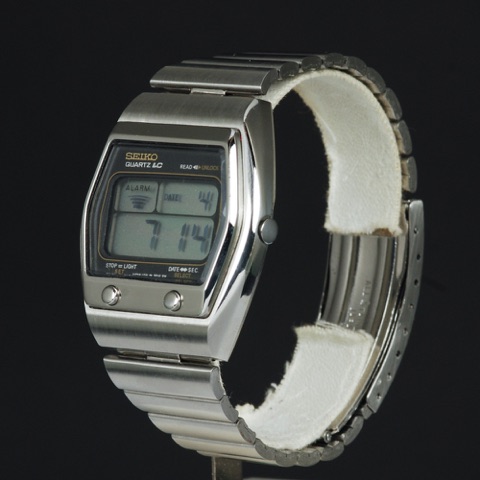 Mod A031-5019, vintage Seiko LCD watch from the A Series series