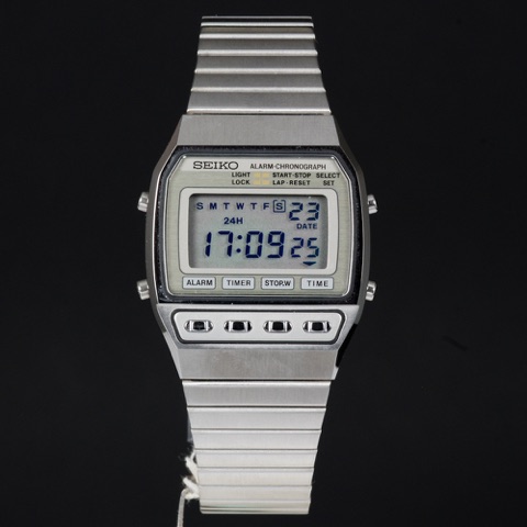 Mod A547-5040, vintage Seiko LCD watch from the A Series series