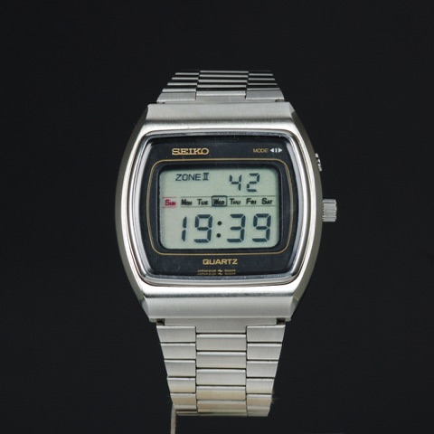 Mod 0139-5000 1977, vintage Seiko LCD watch from the O Series series