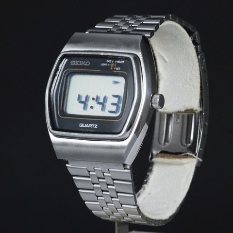 Mod 0534-6000 1977, vintage Seiko LCD watch from the O Series series