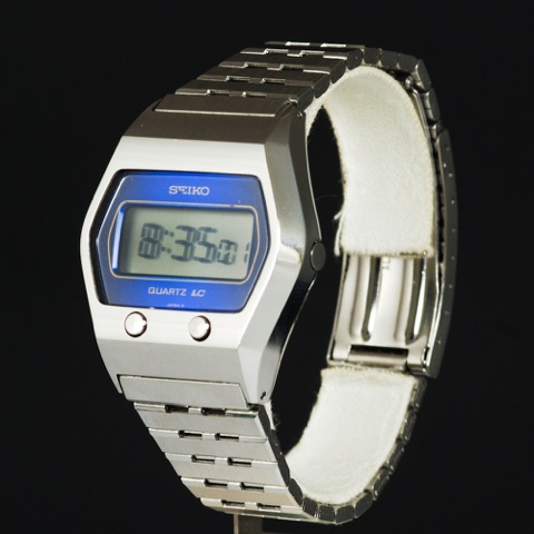 Mod 0662-5009 1975, vintage Seiko LCD watch from the O Series series